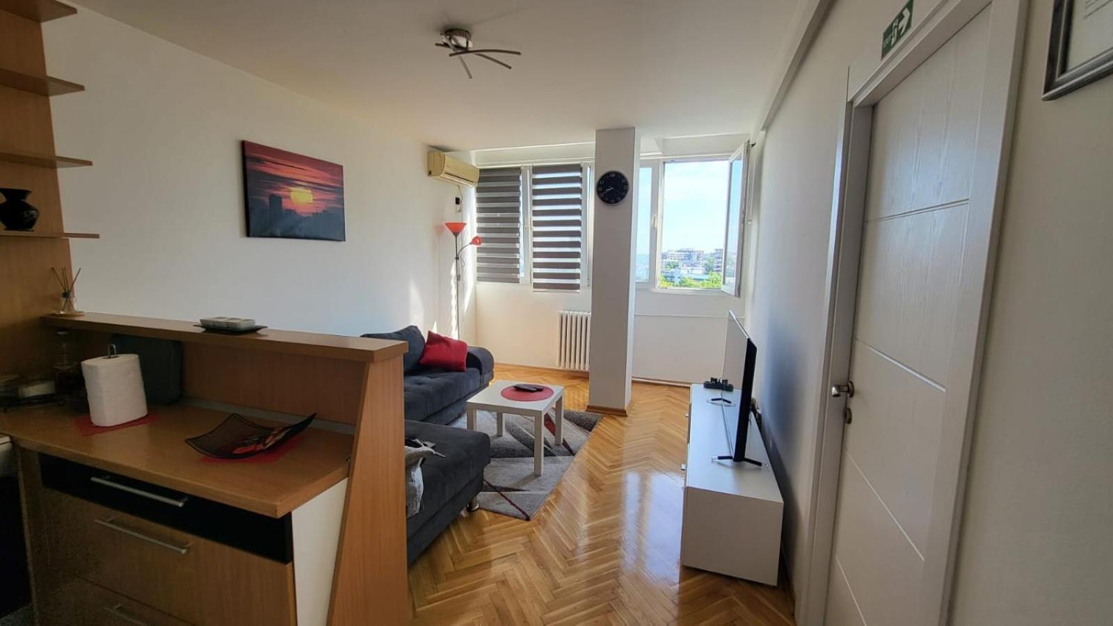 Apartment Grey *